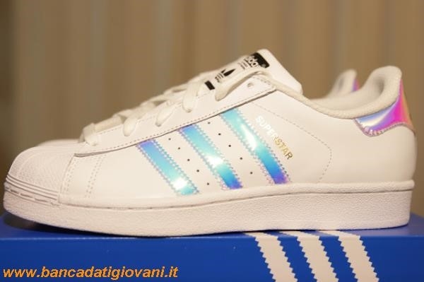 Adidas Superstar Holographic Prezzo