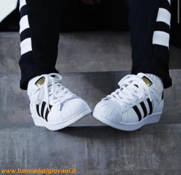 Superstar Adidas 43