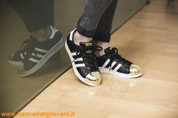 Adidas Superstar Metallic Toe